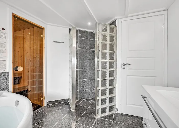 Skovridervaenget Rudkobing Xi *