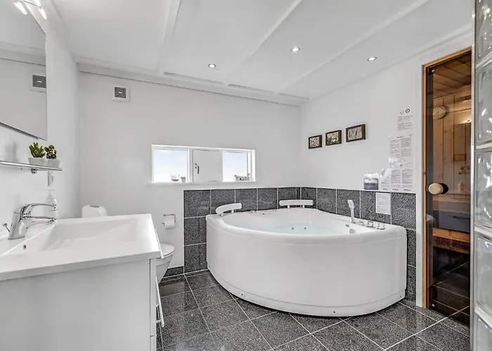 Skovridervaenget Rudkobing Xi